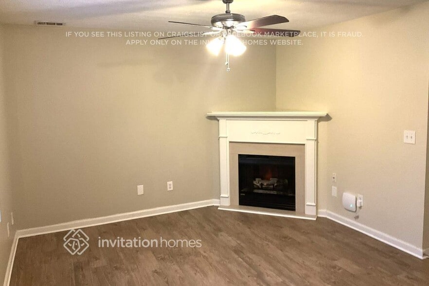 Building Photo - 715 Carlton Pointe Way