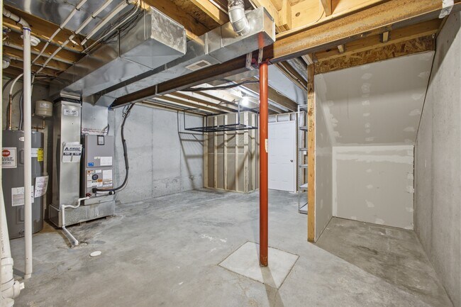 Building Photo - 4417 N 106th St