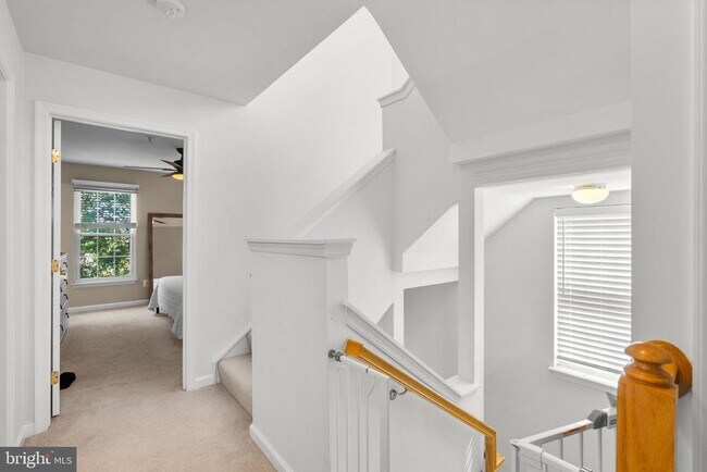 Building Photo - 2940 Huntington Grove Square