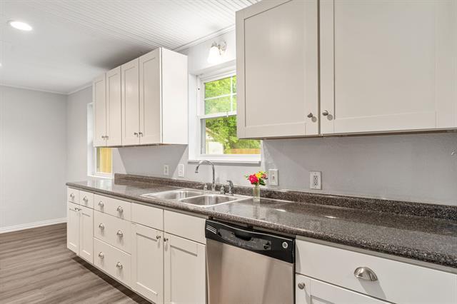 Building Photo - 5705 Saramac Dr