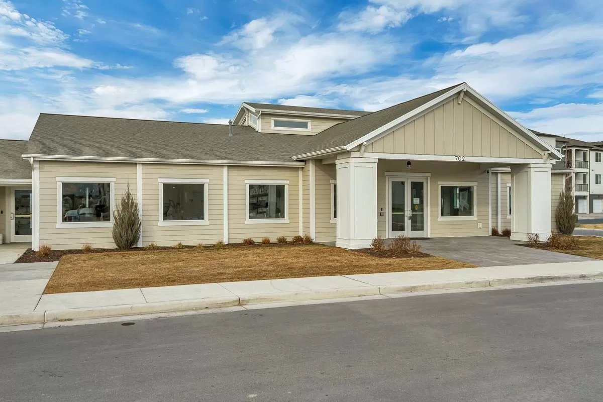 Building Photo - 745 N 380 W