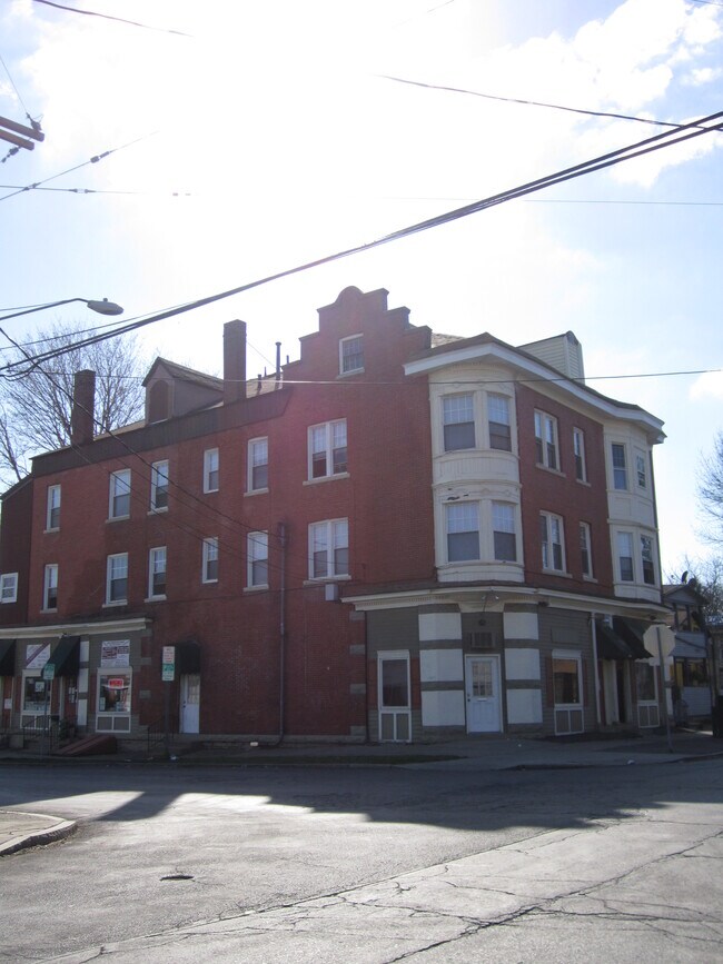 Exterior - 448 Hawley Ave