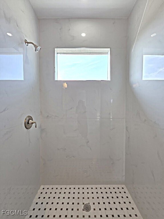 Building Photo - 3717 16th St W