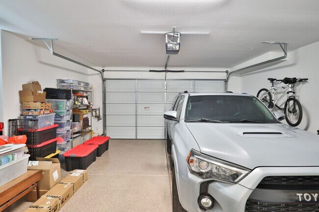 Building Photo - Gilbert Gated Community 3 bed/2.5 bath Con...