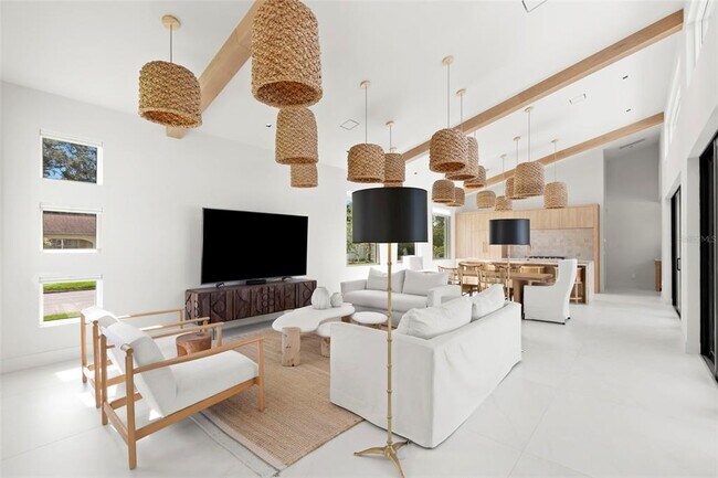 Building Photo - 150 51st St N