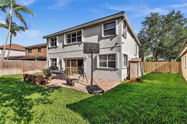 Building Photo - 16408 Sapphire Pl