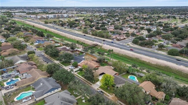 Building Photo - 20 N 17th St