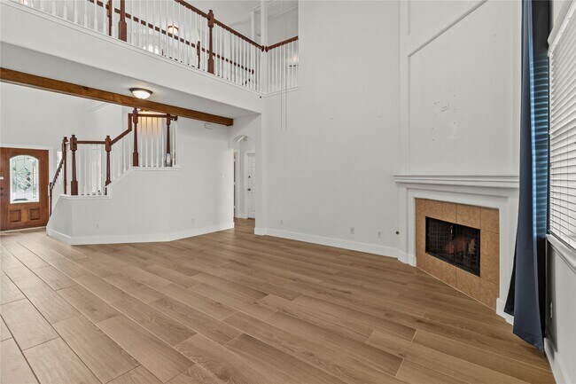 Building Photo - 518 Saffron Ct