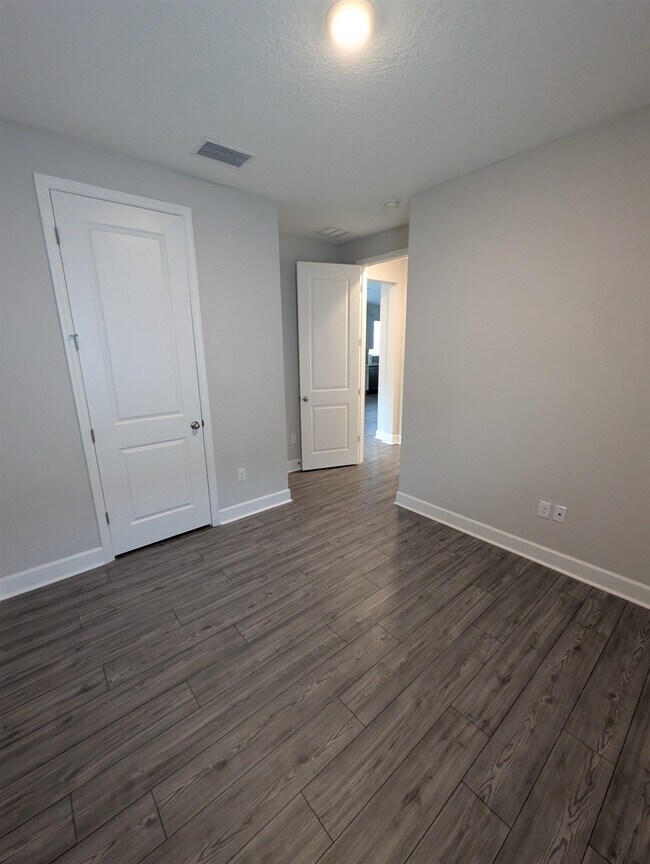 Building Photo - 84 Alston Dr