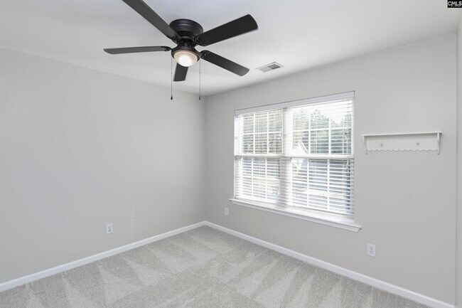 Building Photo - 101 Water Hickory Way