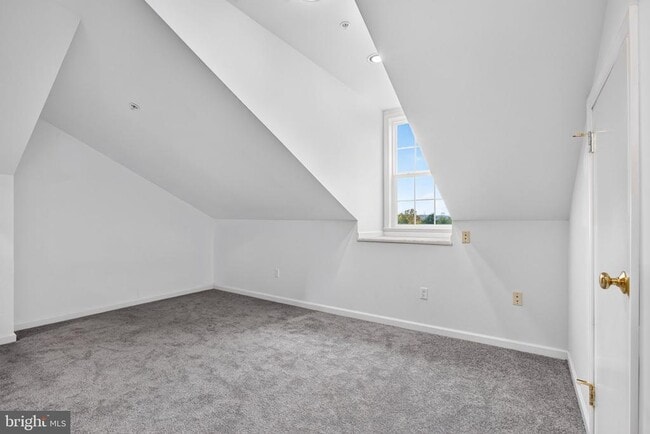 Building Photo - 102 Ashley Way