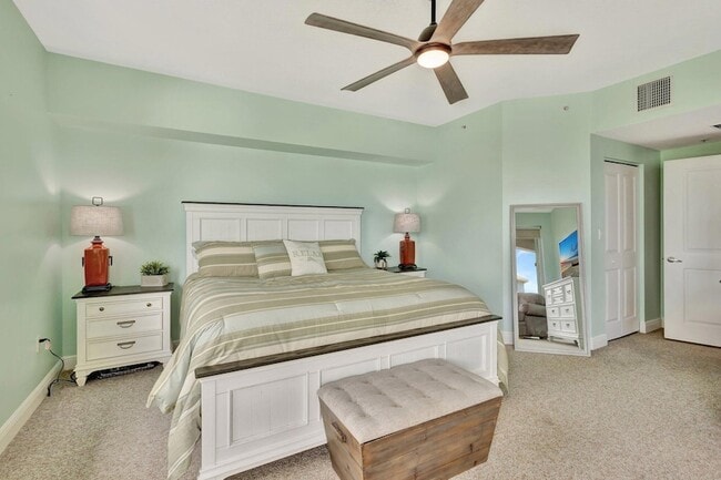 Building Photo - 975 NW Flagler Ave