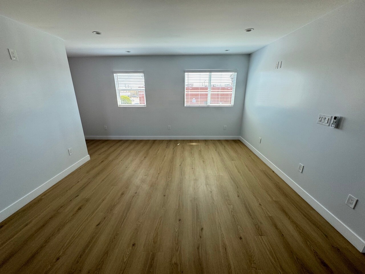 Building Photo - 18509 Burin Ave