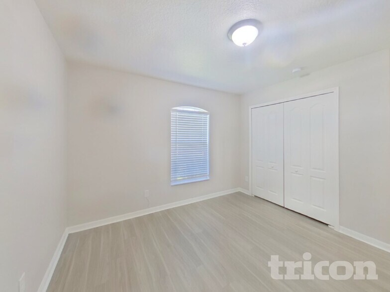 Building Photo - 613 Westview Dr