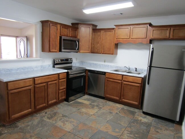 Building Photo - 1087 Desert Shield St