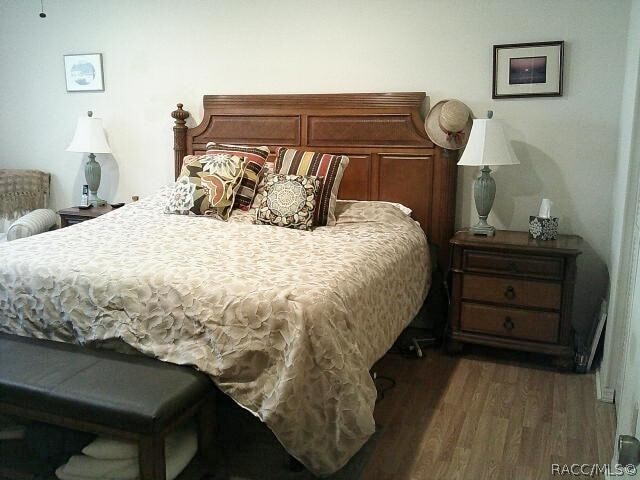 Building Photo - 760 E Gilchrist Ct