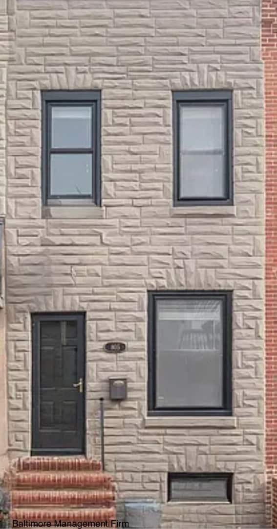 Building Photo - 805 S Decker Ave