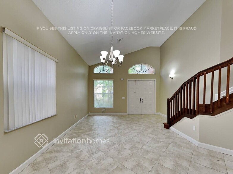Building Photo - 11558 NW 6th Ct