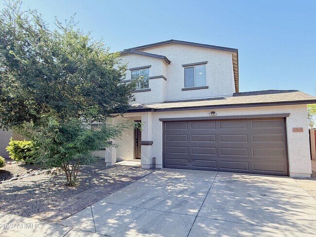 Primary Photo - 2528 E Meadow Creek Way