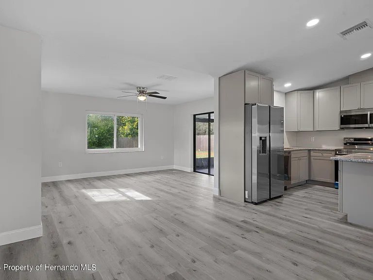 Building Photo - 5374 Baffin Cir
