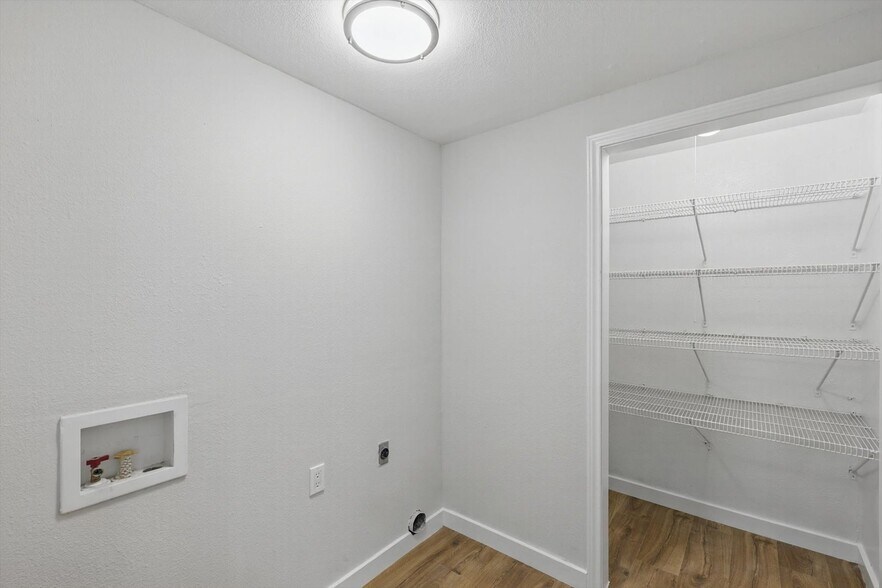 Building Photo - 11382 Rupley Ln
