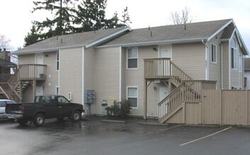 Building Photo - 2-Bedroom 1 Bathroom Apartment near Walking Trails and Whatcom Falls Park