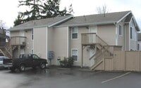 Building Photo - 2-Bedroom 1 Bathroom Apartment near Walking Trails and Whatcom Falls Park