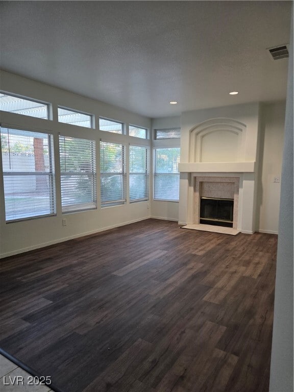 Building Photo - 2109 Club Meadows Dr