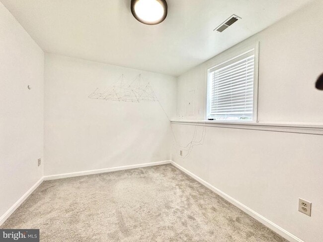 Building Photo - 597 Primus Ct