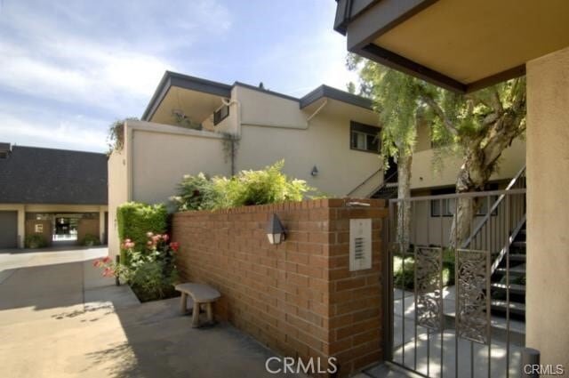 Building Photo - 540 Fairview Ave