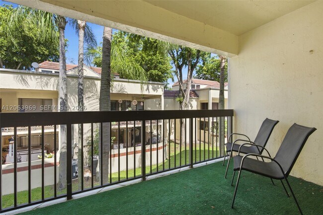 Building Photo - 8855 SW 131st Ct