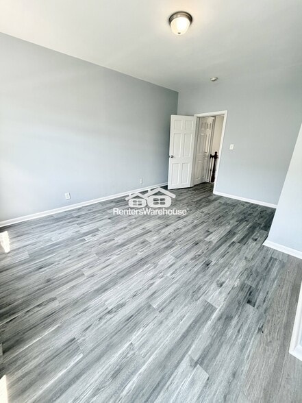 Building Photo - 3706 Claremont St