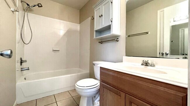 Building Photo - 20758 Cypress Crescent Ln