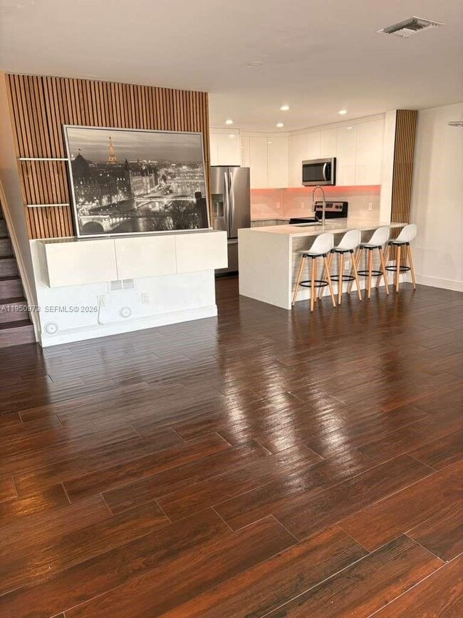 Building Photo - 5305 SW 126th Terrace