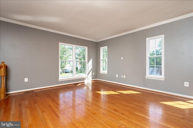 Building Photo - 2209 Commissary Cir