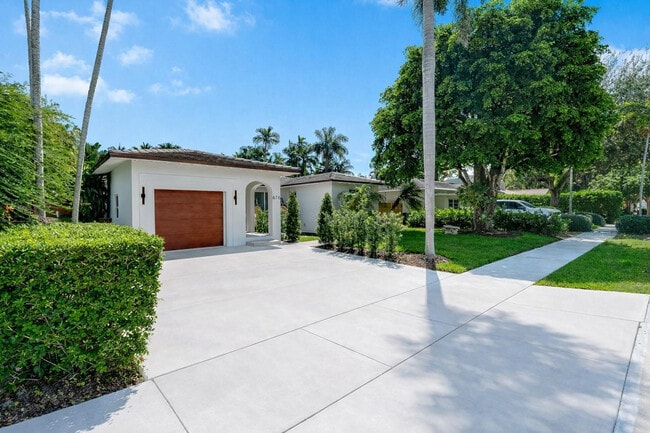 Building Photo - 616 NE 16th Terrace