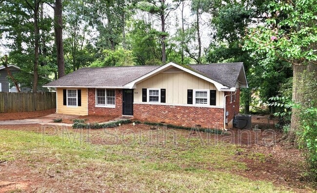 Building Photo - 1028 Tamarack Trail