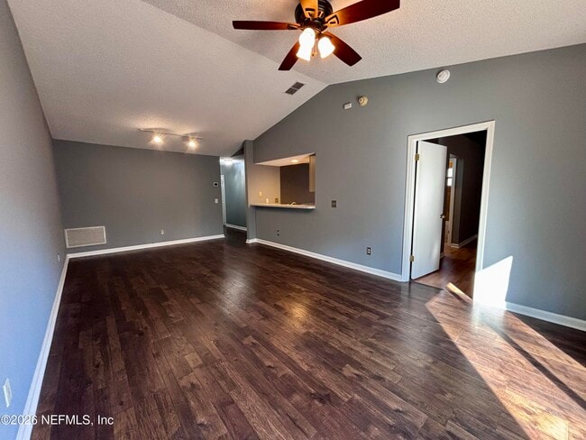 Building Photo - 7866 Aquarius Cir S