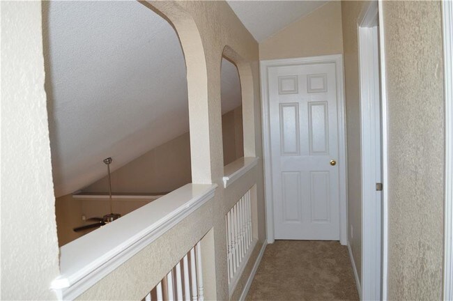 Building Photo - 11713 Snow Hawk Dr