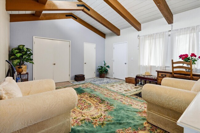 Building Photo - 29295 Glacier Dr