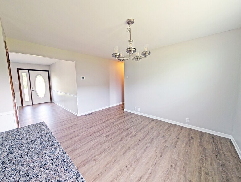 Building Photo - 23209 W Mound Rd