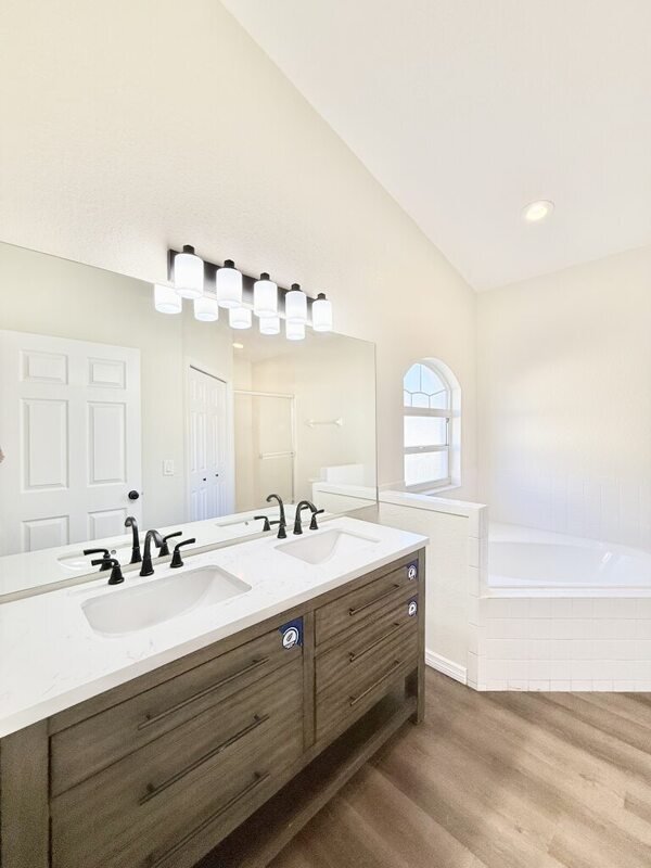 Building Photo - 2610 Sundance Ct