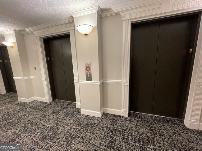 Building Photo - 796 Hammond Dr