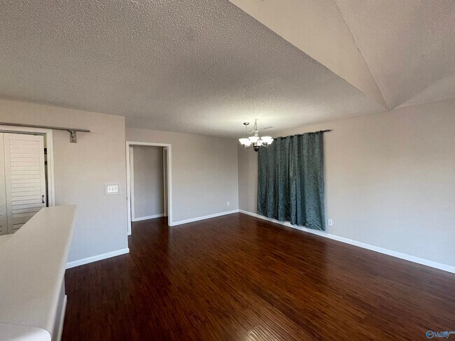 Building Photo - 341 Waters Edge Ln