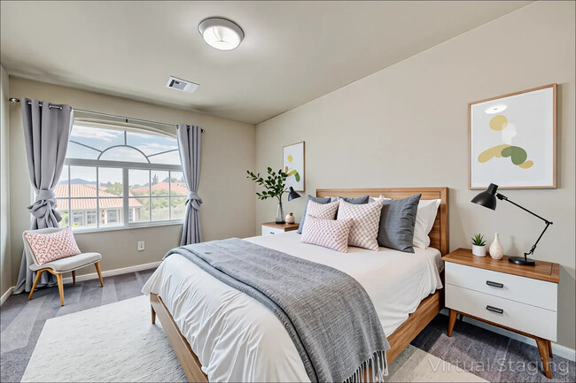 Building Photo - 706 Eros Ct