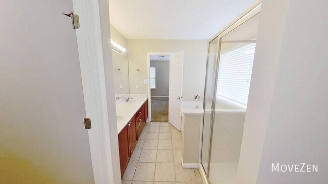 Building Photo - 13531 Willow Falls Rd