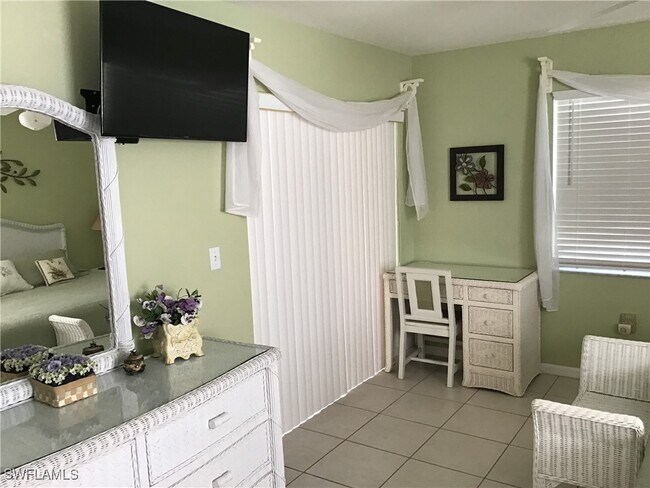 Building Photo - 28861 Bermuda Lago Ct