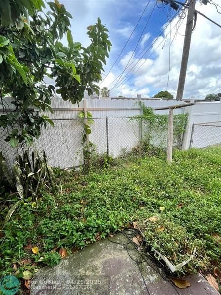 Building Photo - 7941 Plantation Blvd