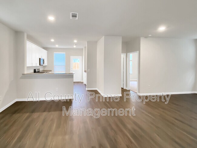 Building Photo - 11718 Gln Mountain Dr