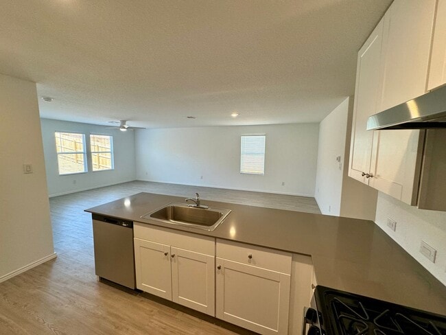 Building Photo - Beautiful 3/2 Rental Home in Bulverde